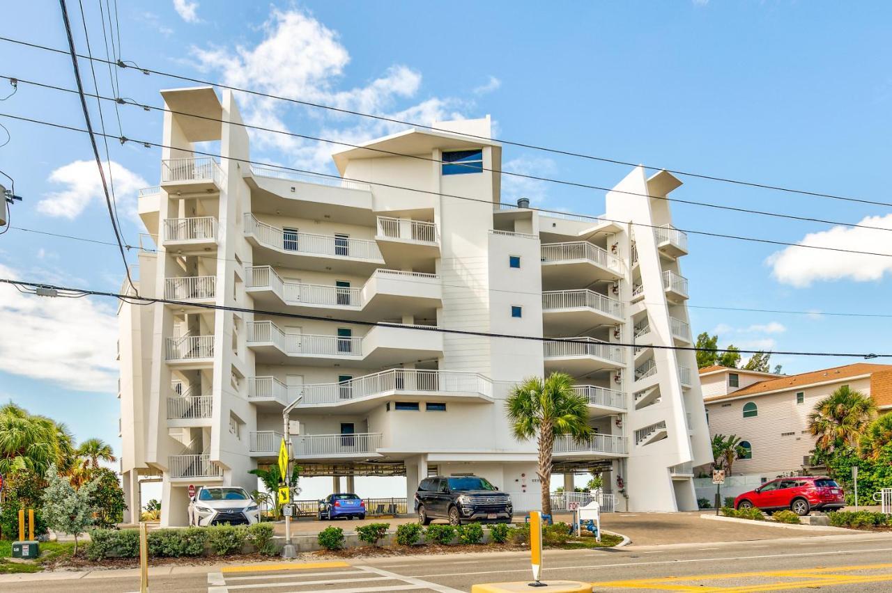 Oceana 305 East Villa St. Pete Beach Exterior photo