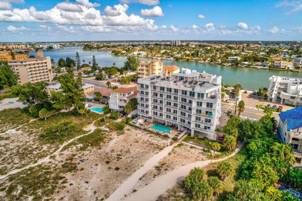 Oceana 305 East Villa St. Pete Beach Exterior photo