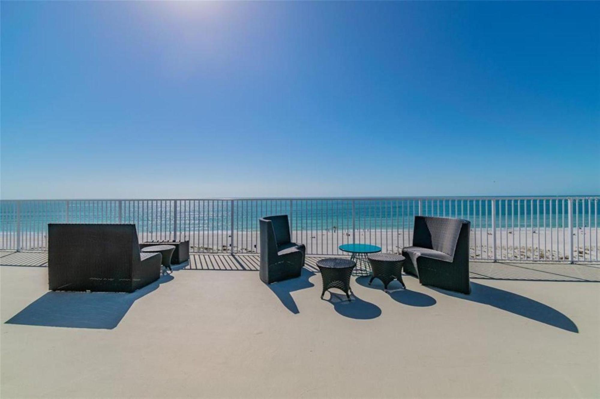 Oceana 305 East Villa St. Pete Beach Exterior photo
